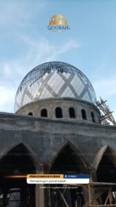 Harga Kubah Masjid Enamel di Padang untuk Masjid di Daerah Pegunungan Sumatera Barat - ilustrasi kubah masjid Qoobah.id